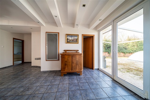 přímý výstup k bazénu [45/89]